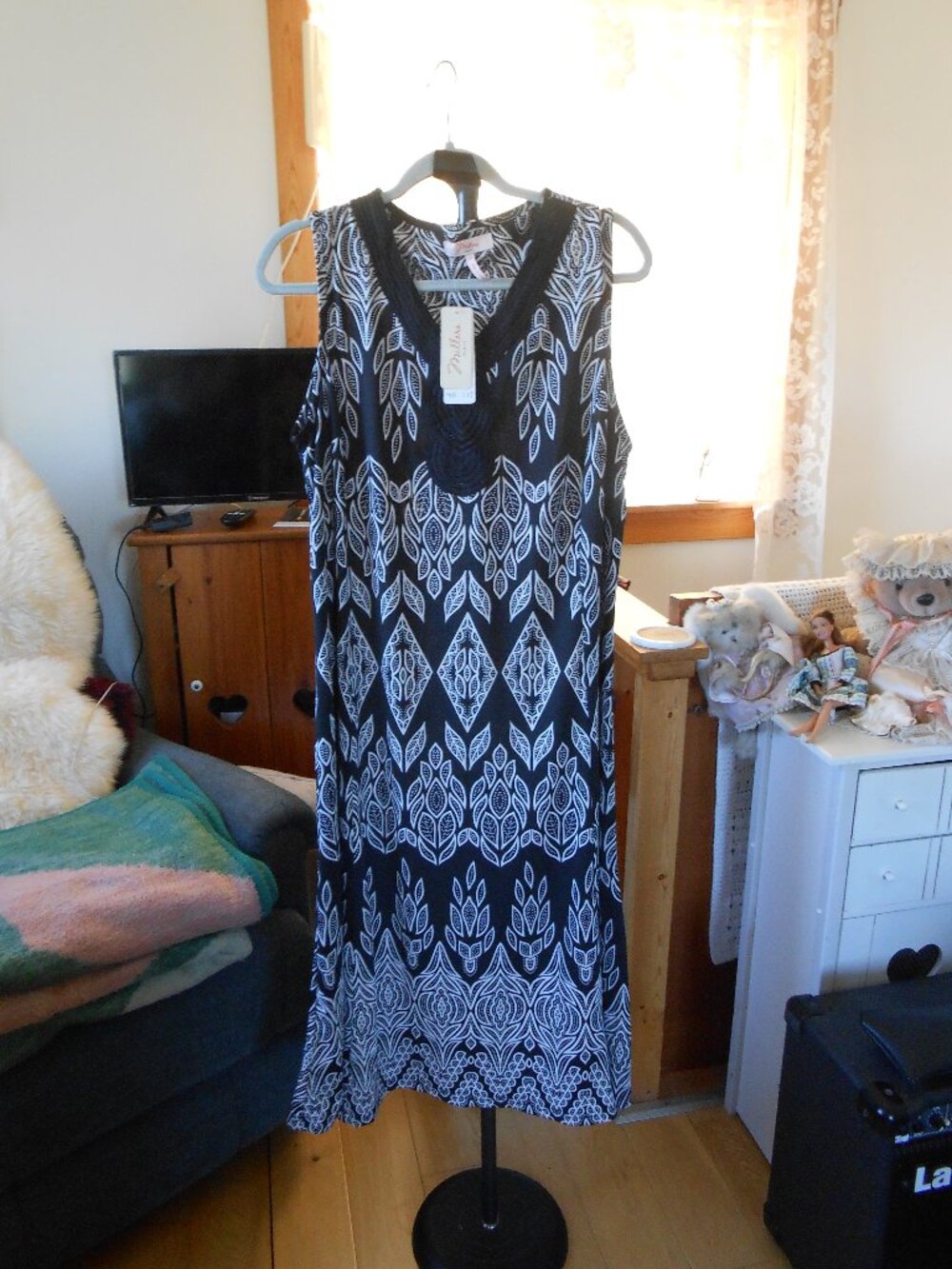 MILLERS AUSTRALIA MAXI-WOMEN'S SIZE 12-NECK DETAIL-NEW WITH TAGS!